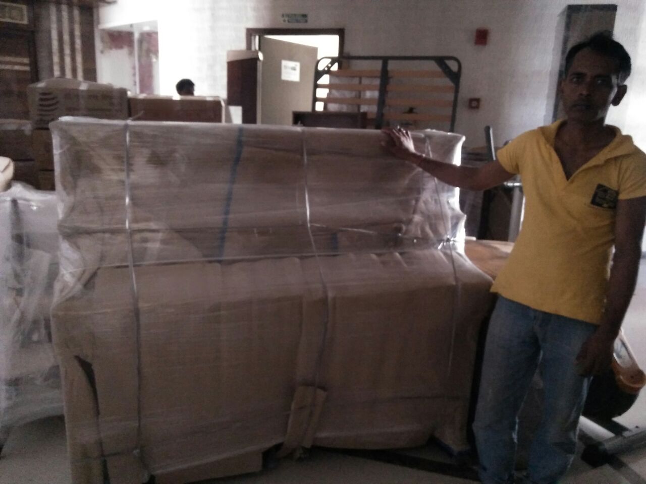 packers and movers in Shanti Nagar